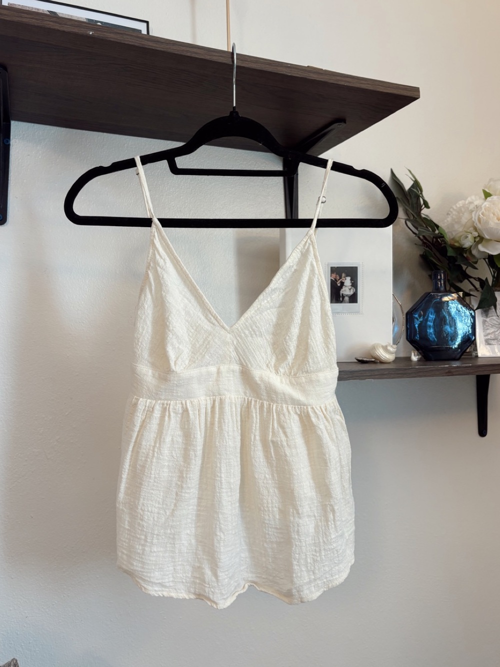 Sisstrevolution Linen Texture beachy cream top size medium New